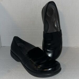 DANSKO Loafers Shoe Women Sz EUR 40 US 9.5 - 10 Black Leather Clog slip on